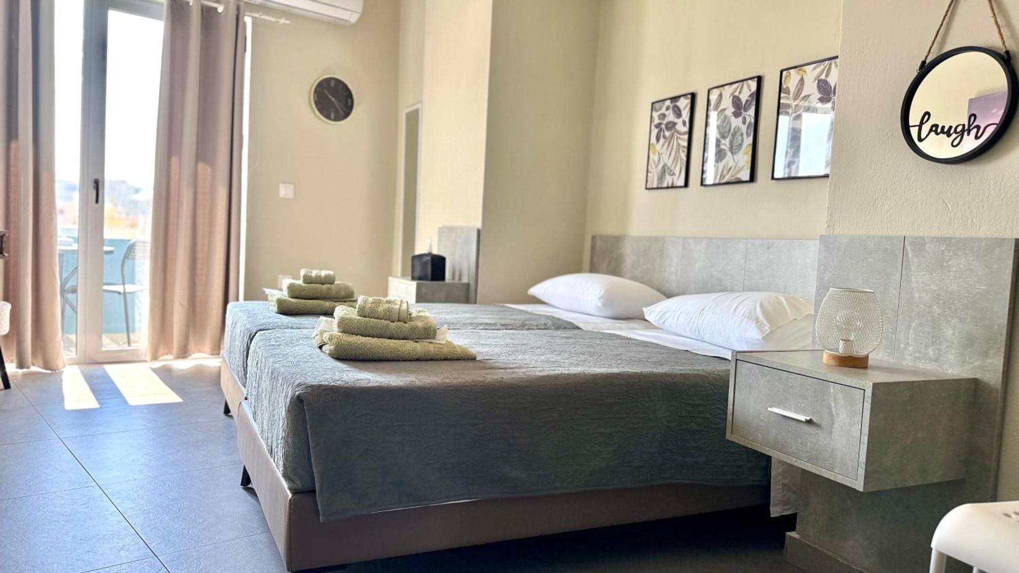Sea Side Rooms Rhodes City Eksteriør bilde